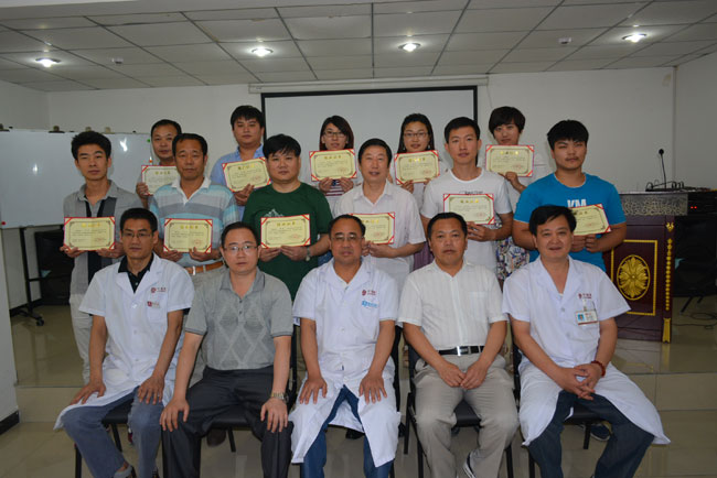 首期“脊柱畸形矫治疗法”课程学习圆满结束