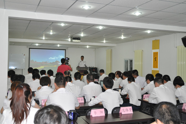 凝心聚力　再创佳绩